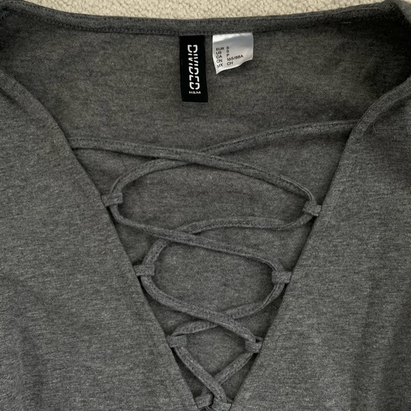 Grey laced bodysuit - Picture 2 of 3